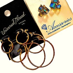 D. NWT. 4 pair of never-worn costume jewelry.
